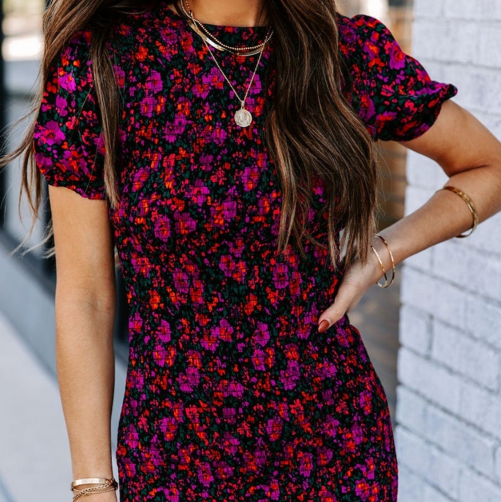 Floral Puff-Sleeve Maxi Dress in Magenta and Black - Picture 2 of 6